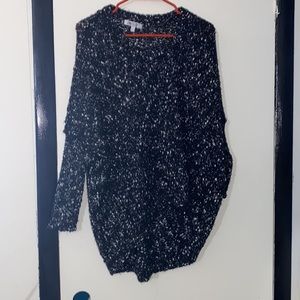 Jenifer Lopez sweater